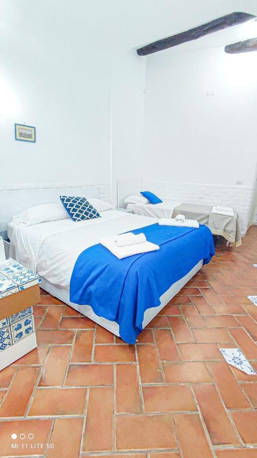 Loft Monteoliveto By Napulitandream Apartment Napoli Bagian luar foto