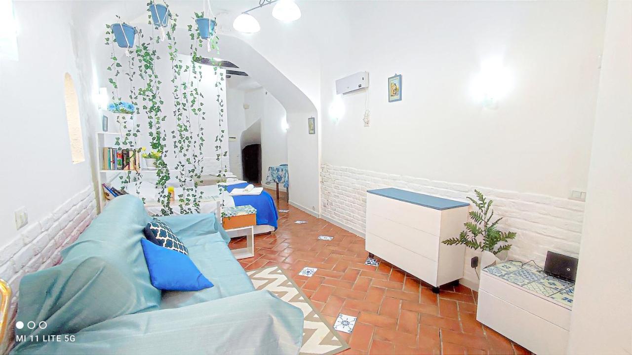Loft Monteoliveto By Napulitandream Apartment Napoli Bagian luar foto