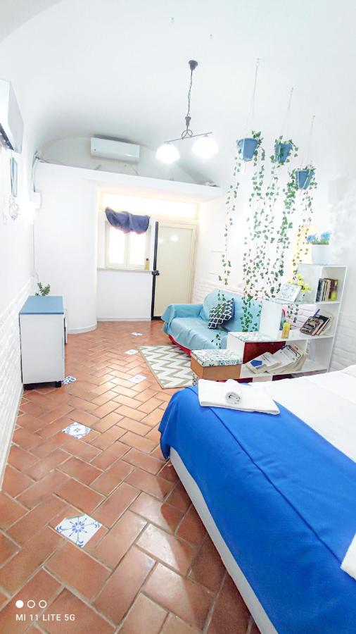 Loft Monteoliveto By Napulitandream Apartment Napoli Bagian luar foto
